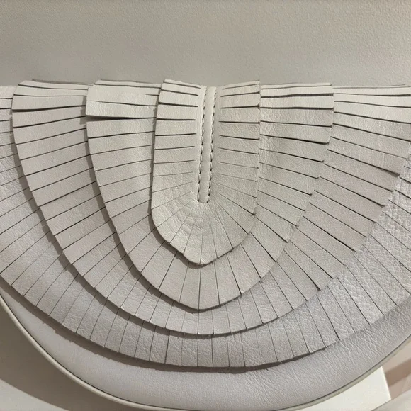 Sergio Rossi White Fringe belt bag - Picture 2 of 11